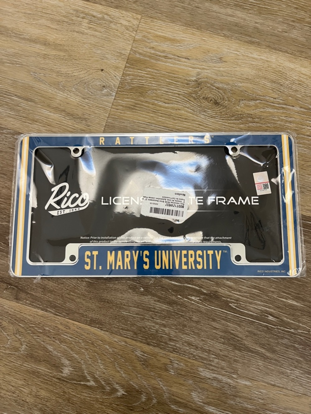 NEW St Mary’s University Rattlers Metal License Plate Frame